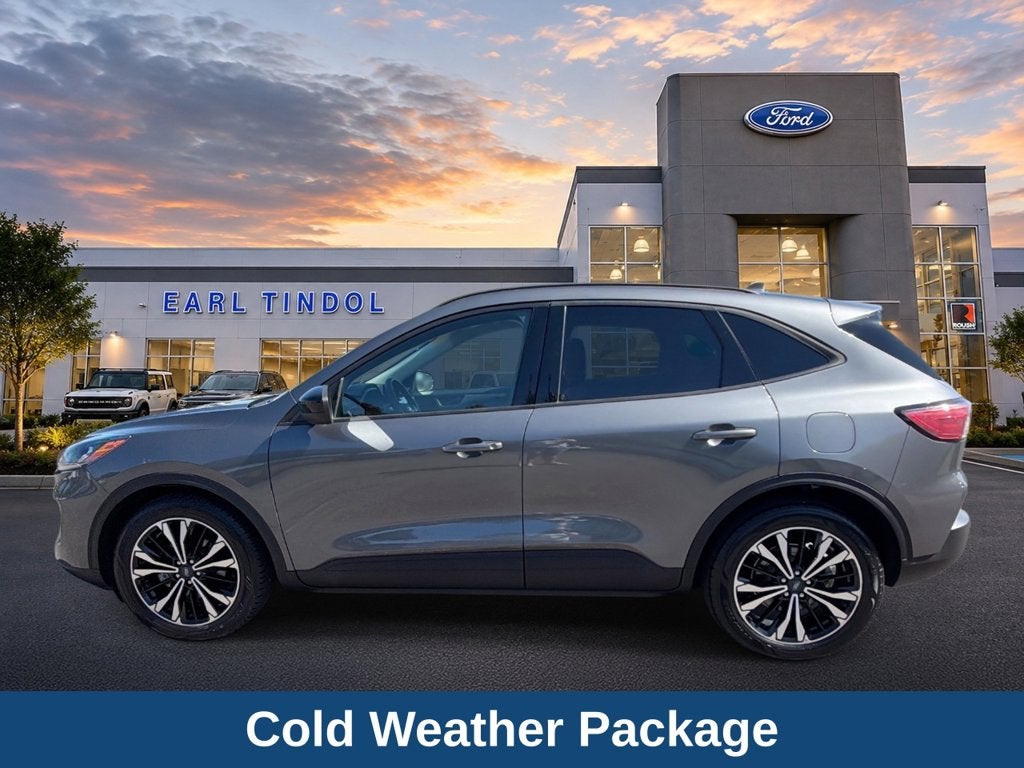 2022 Ford Escape Hybrid SE