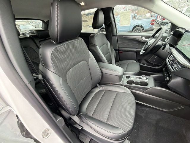 2026 Ford Escape Base