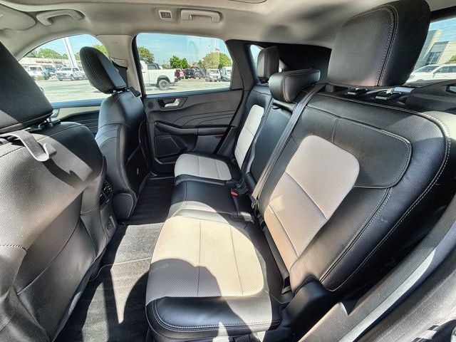 2021 Ford Escape Hybrid Titanium