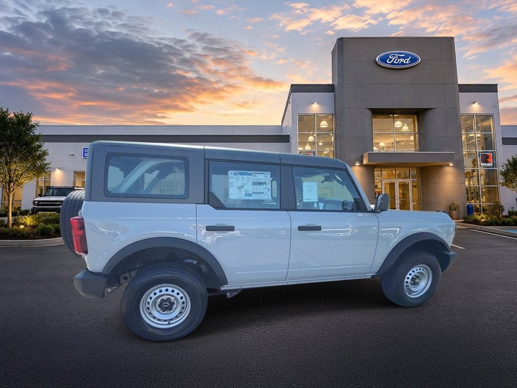 2026 Ford Bronco Base
