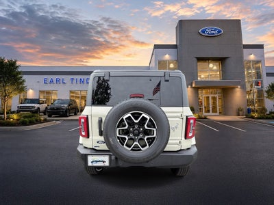2026 Ford Bronco Outer Banks
