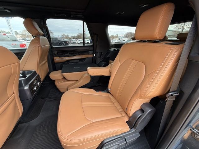 2022 Ford Expedition Max Platinum