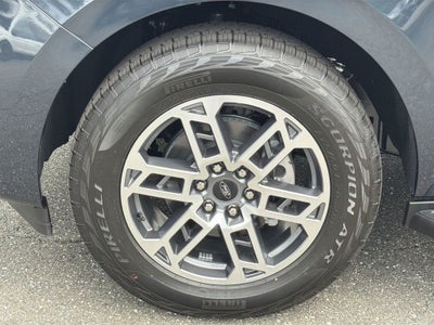 2026 Ford Expedition Active