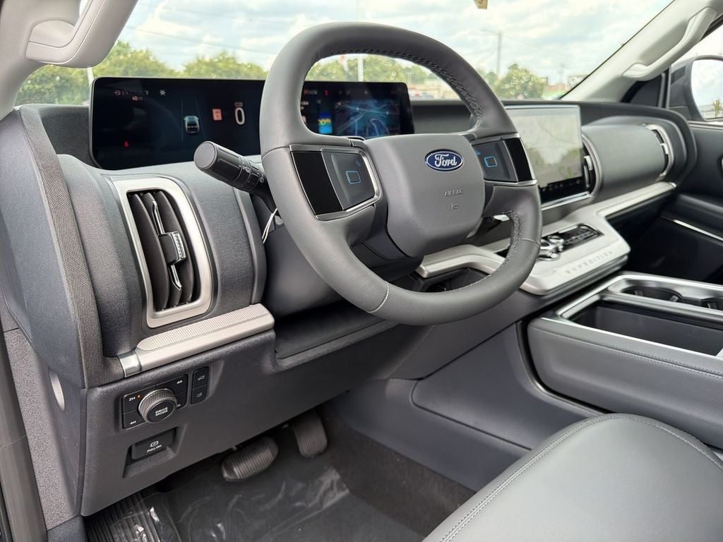 2026 Ford Expedition Active