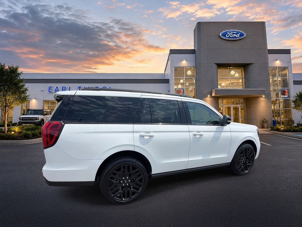 2027 Ford Expedition Platinum
