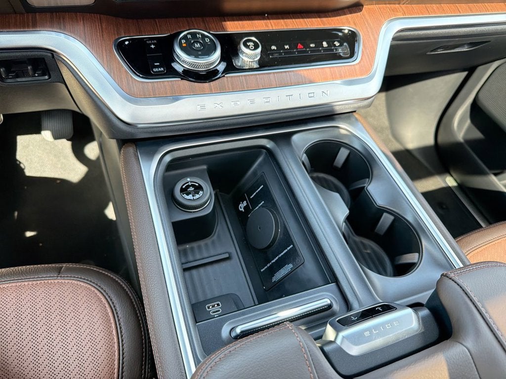 2027 Ford Expedition King Ranch