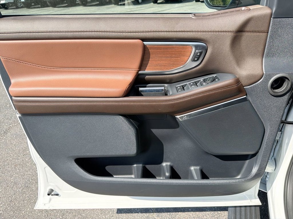 2027 Ford Expedition King Ranch