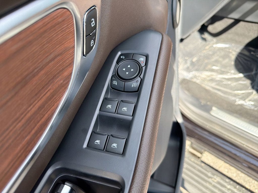 2027 Ford Expedition King Ranch