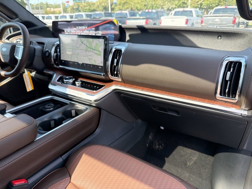 2027 Ford Expedition King Ranch