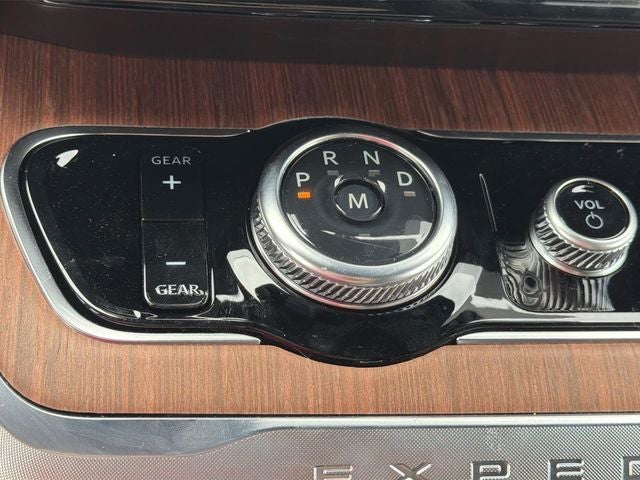 2026 Ford Expedition King Ranch