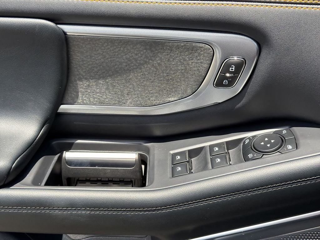 2027 Ford Expedition Tremor