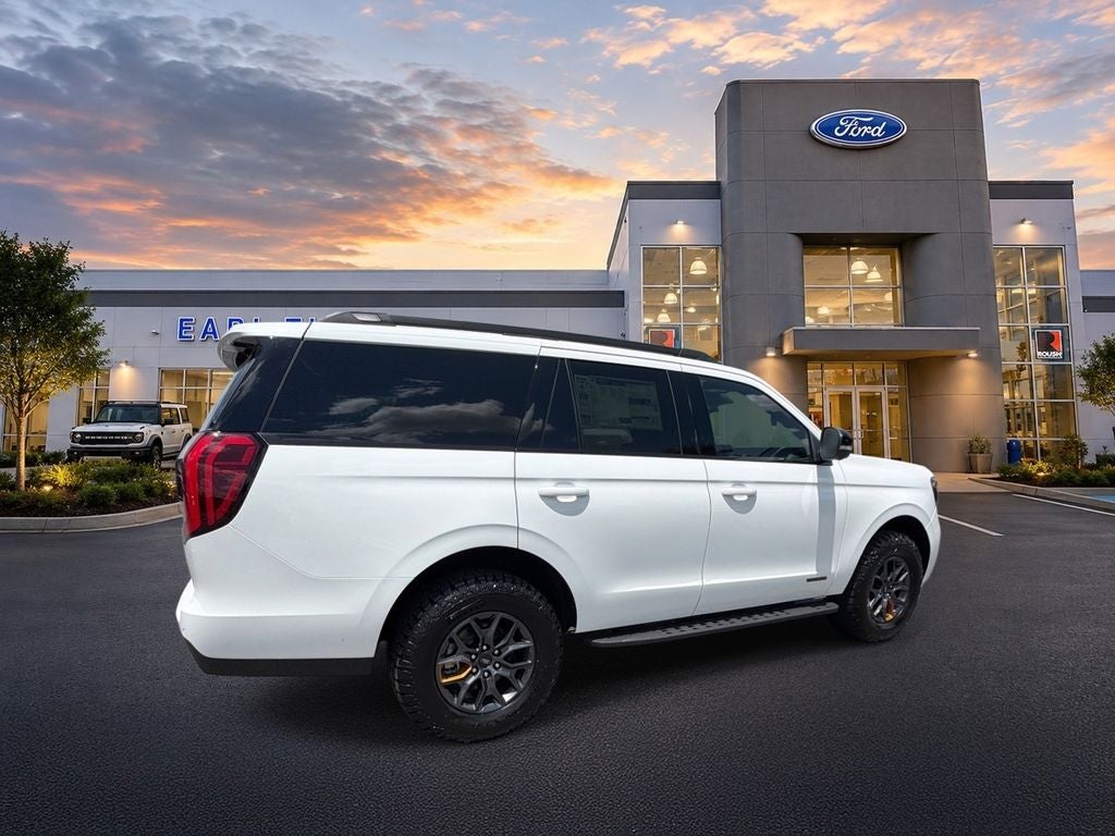 2027 Ford Expedition Tremor