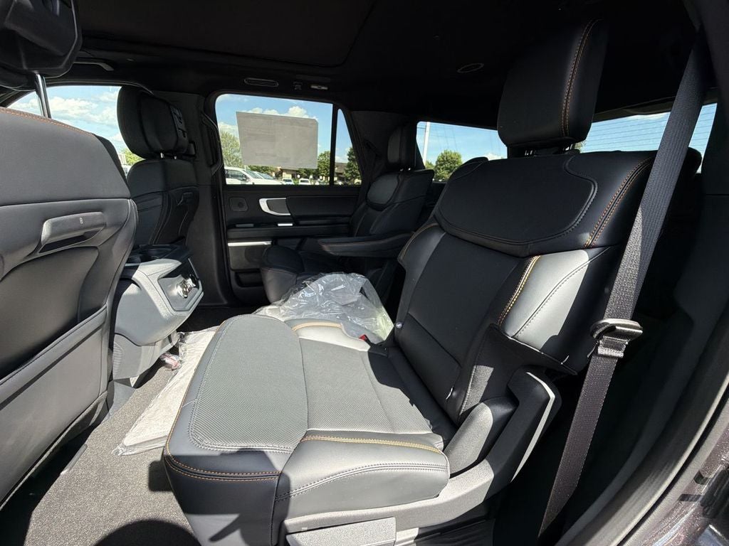 2027 Ford Expedition Tremor