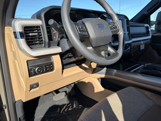 2026 Ford Super Duty XLT