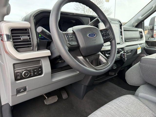 2026 Ford Super Duty XLT