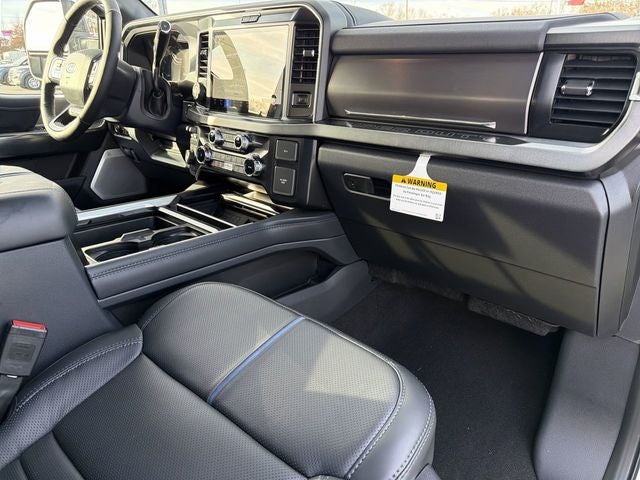 2026 Ford Super Duty Platinum DRW