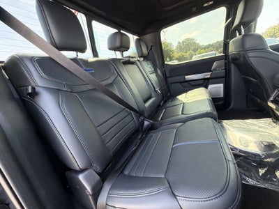 2026 Ford F-350SD Platinum DRW