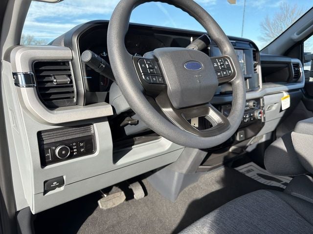 2026 Ford Super Duty XL DRW