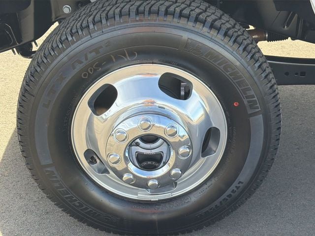 2026 Ford Super Duty XLT DRW