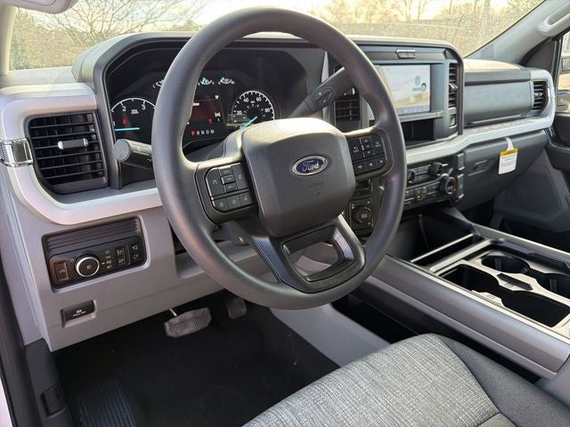 2026 Ford Super Duty XLT DRW