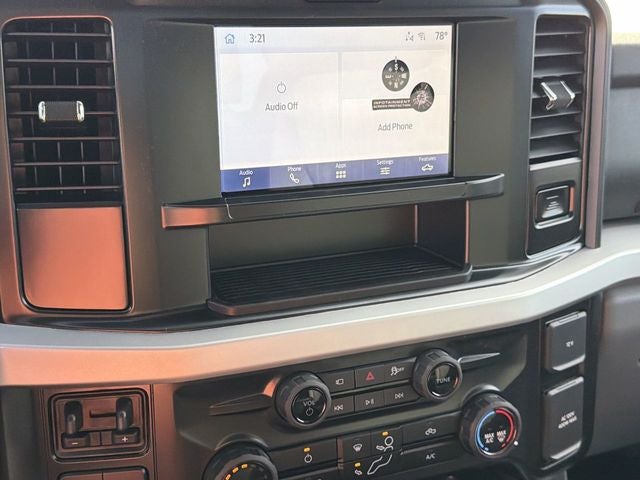 2026 Ford Super Duty XLT DRW