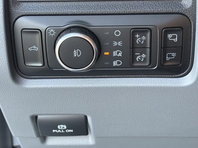 2026 Ford Super Duty XLT DRW