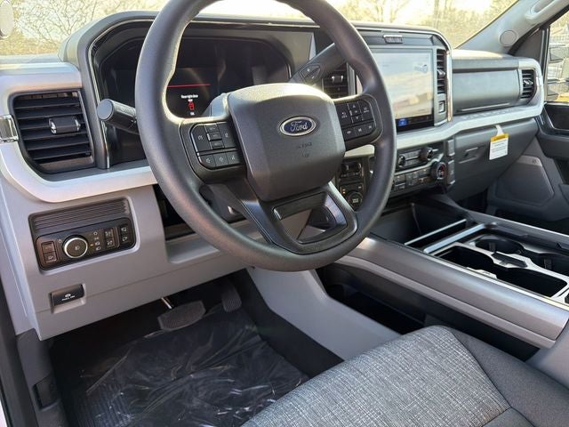 2026 Ford Super Duty XLT DRW
