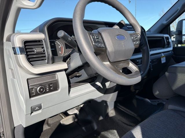 2026 Ford Super Duty XL DRW