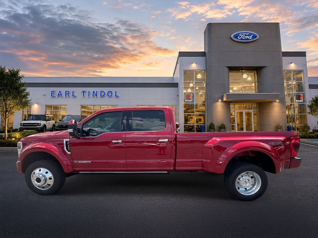 2022 Ford F-450SD Limited DRW