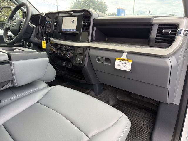2025 Ford Super Duty XLT