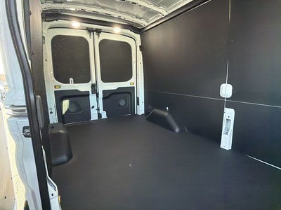 2025 Ford Transit Commercial Base