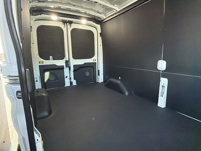 2025 Ford Transit Commercial Base
