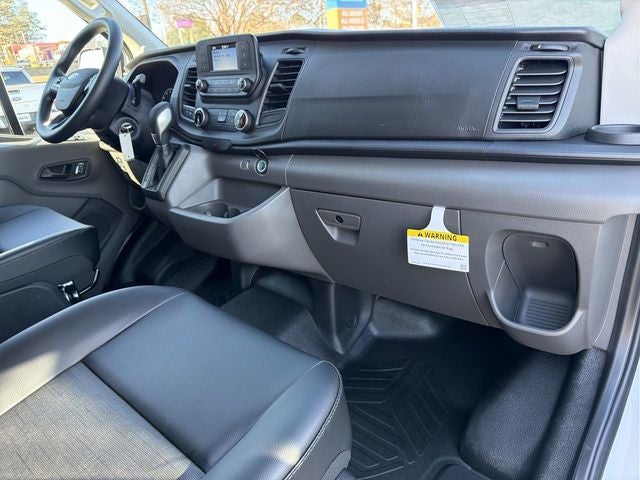 2025 Ford Transit Commercial Base