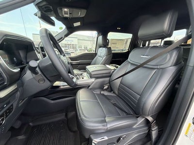 2025 Ford F-150 Platinum