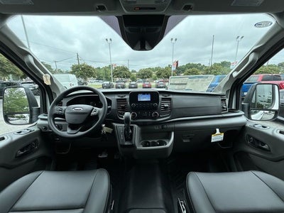 2025 Ford Transit Commercial Base