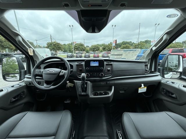 2025 Ford Transit Commercial Base