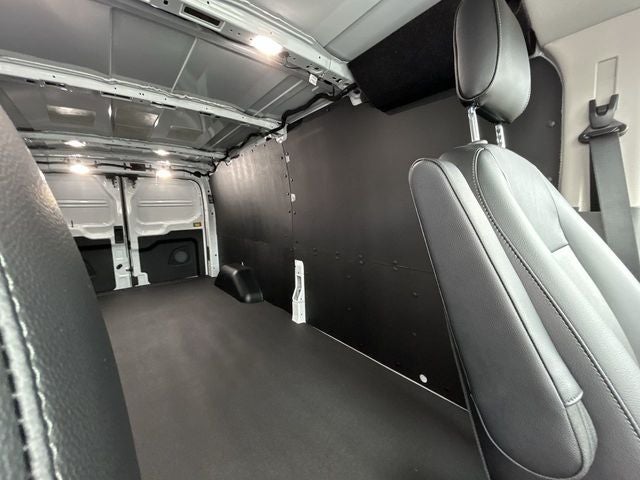 2025 Ford Transit Commercial Base