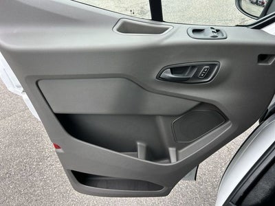 2025 Ford Transit Commercial Base