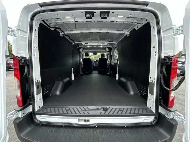 2025 Ford Transit Commercial Base