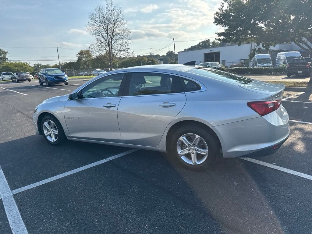 2022 Chevrolet Malibu LS 1FL