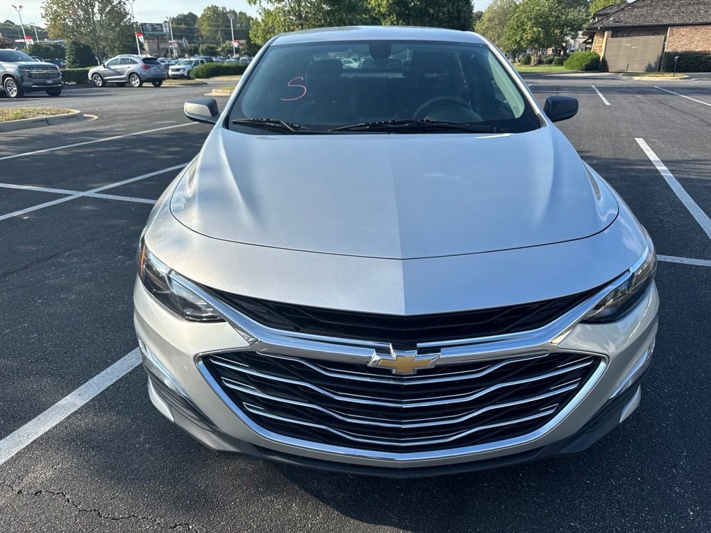 2022 Chevrolet Malibu LS 1FL