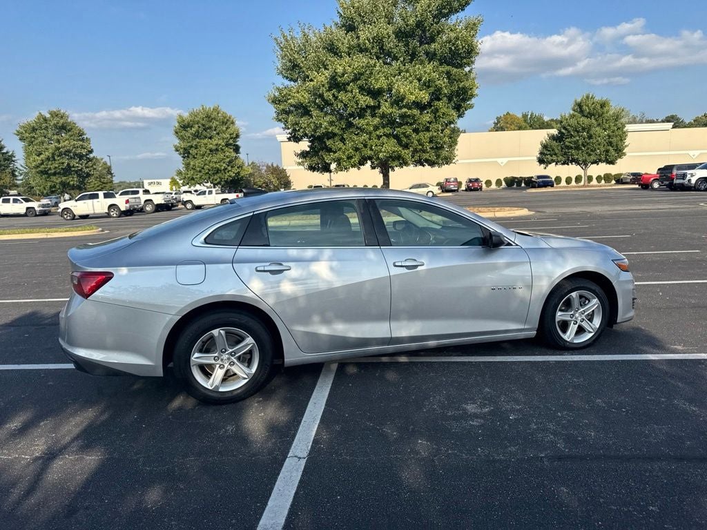 2022 Chevrolet Malibu LS 1FL