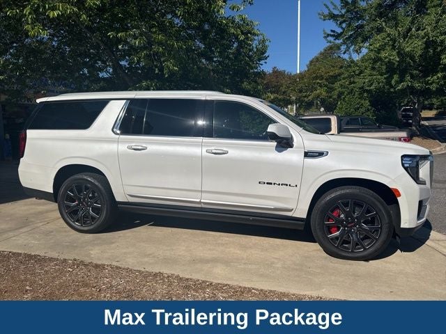 2023 GMC Yukon XL Denali
