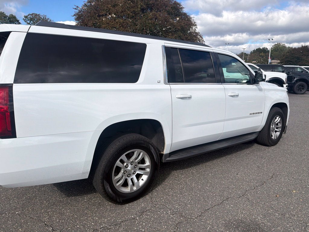 2017 Chevrolet Suburban LT