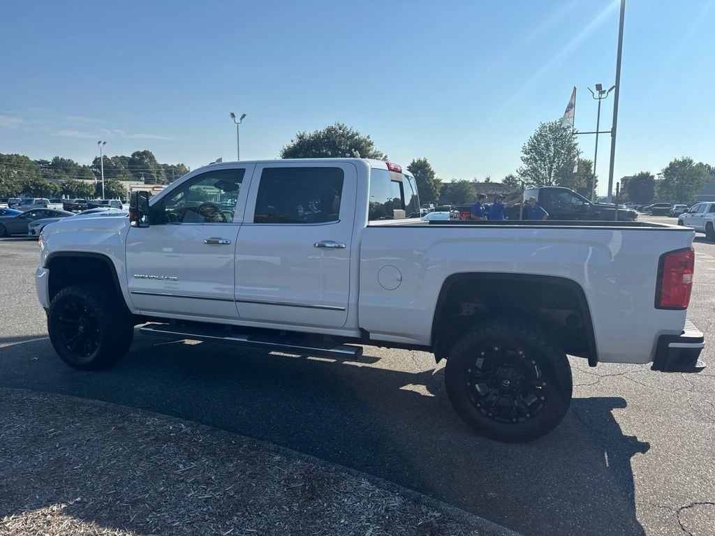 2017 GMC Sierra 2500HD Denali