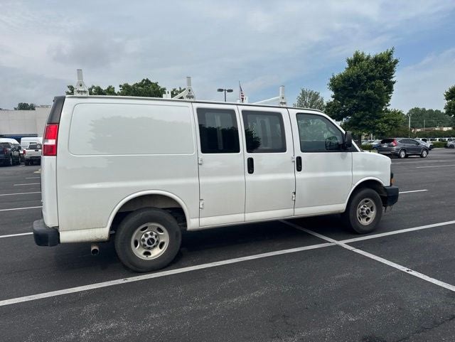 2025 GMC Savana 2500 Work Van
