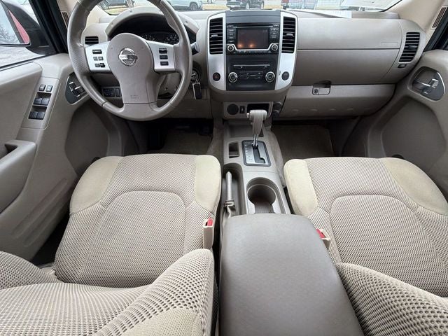 2016 Nissan Frontier SV