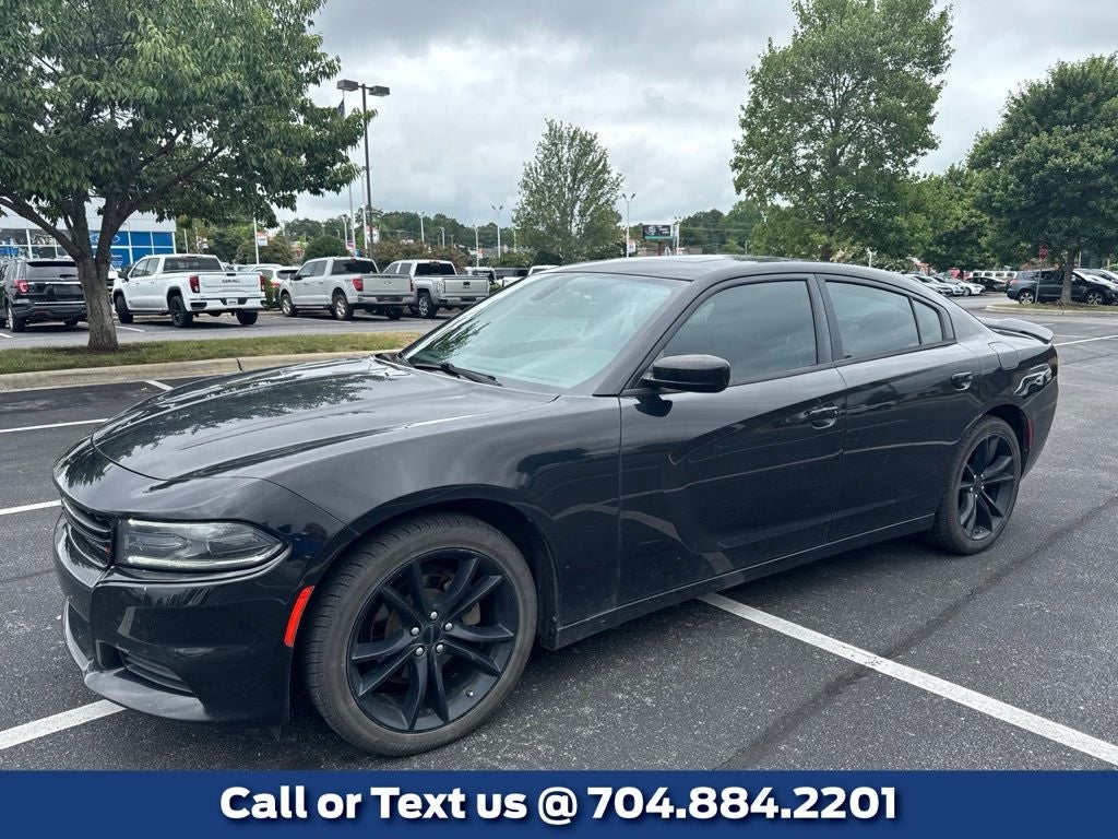 2016 Dodge Charger SE