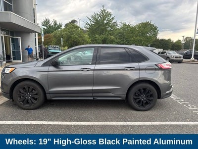 2022 Ford Edge SE