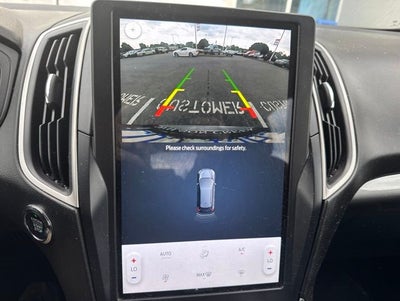 2022 Ford Edge SE